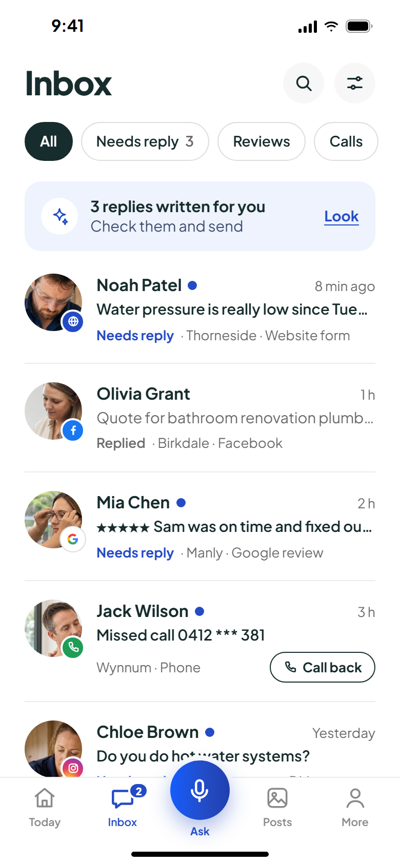 App inbox with website forms, Facebook and Google reviews in one list
